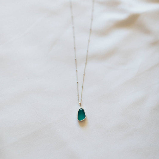 Sea Glass Necklace (Handmade): Green
