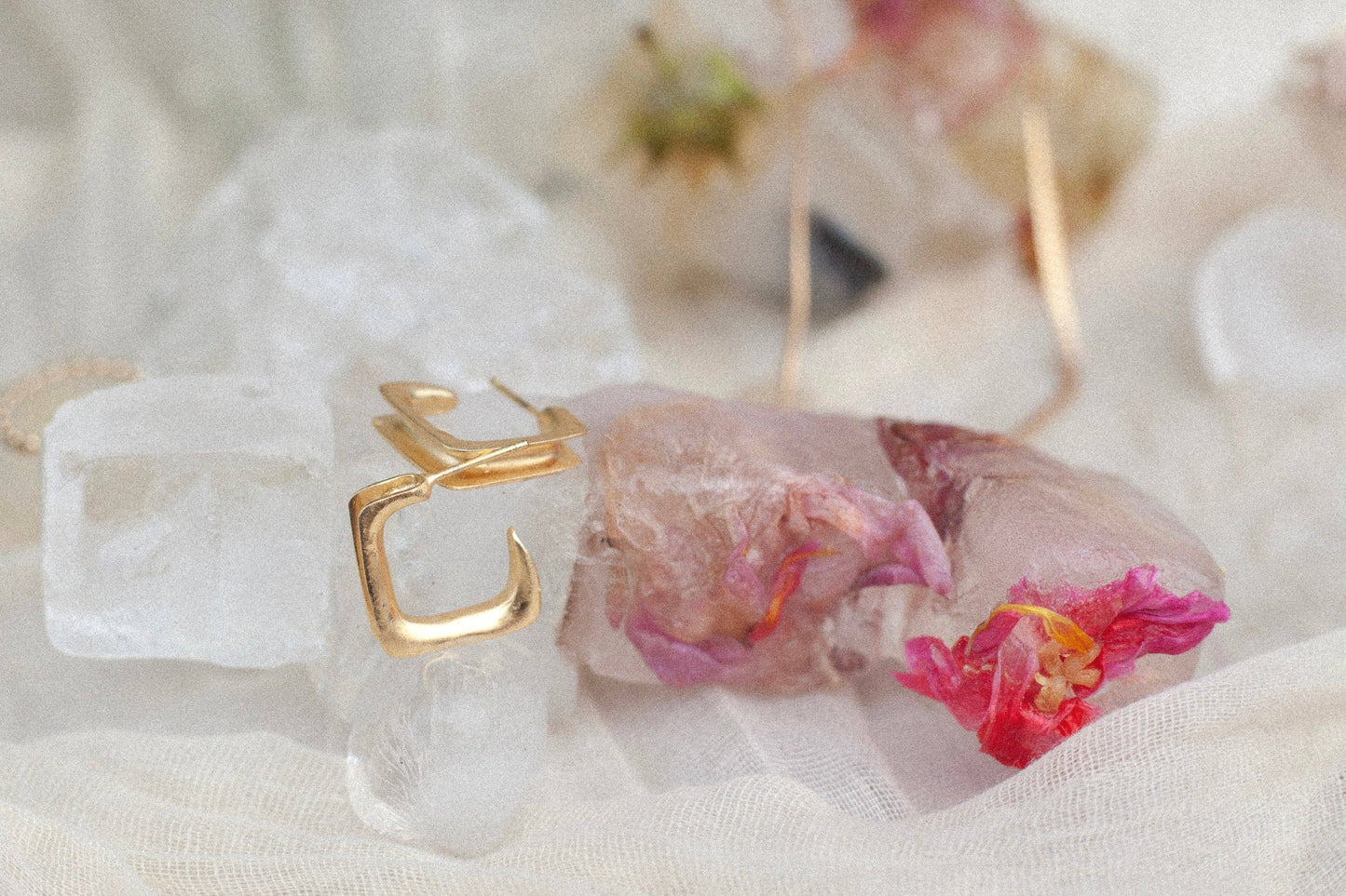 Terra Earrings: Sterling silver