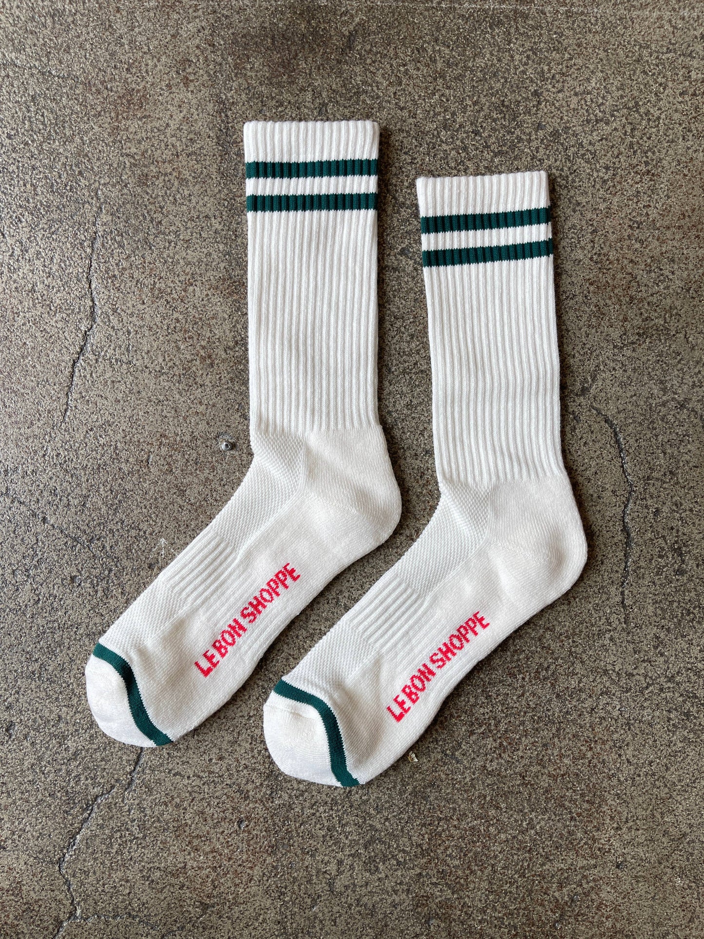 Le Bon Shoppe - Extended Boyfriend Socks: Classic White