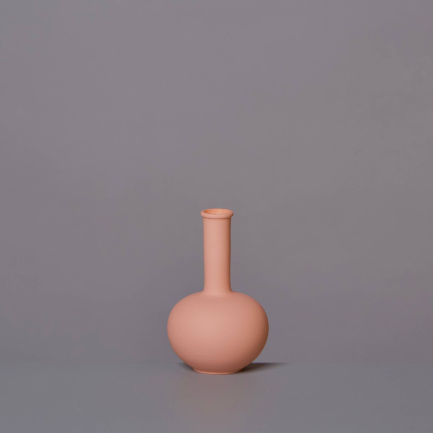 Middle Kingdom - Matte Porcelain Mini Beauty Vase: Lilac Grey