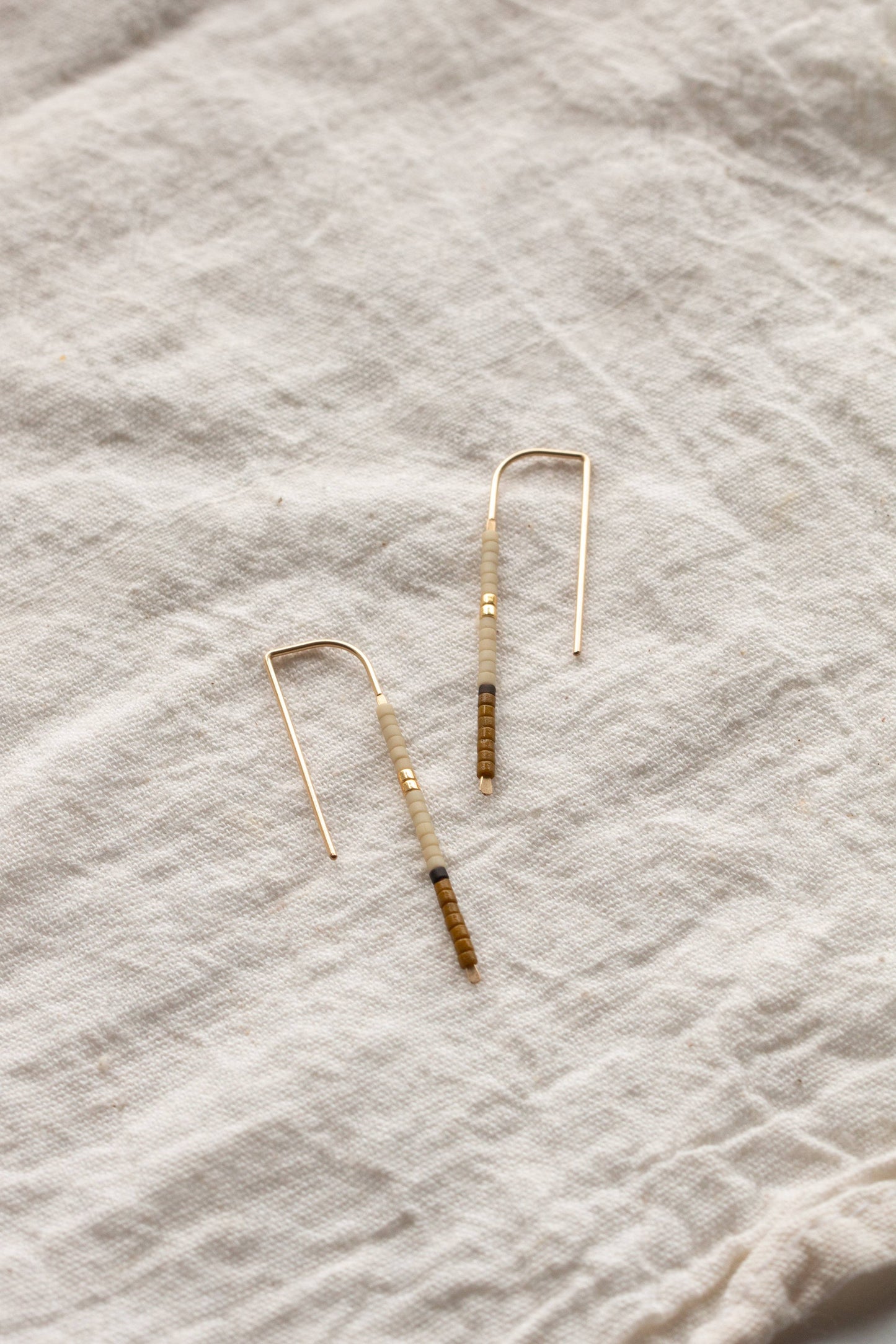 Mala Ear Pins: Rust / Large