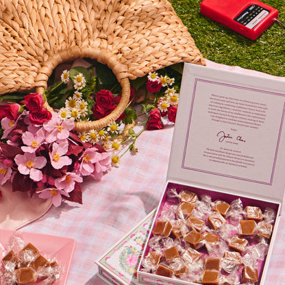 Strawberry Sakura Caramels Gift Box 6oz