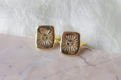 The Sun Tarot Ring: Brass