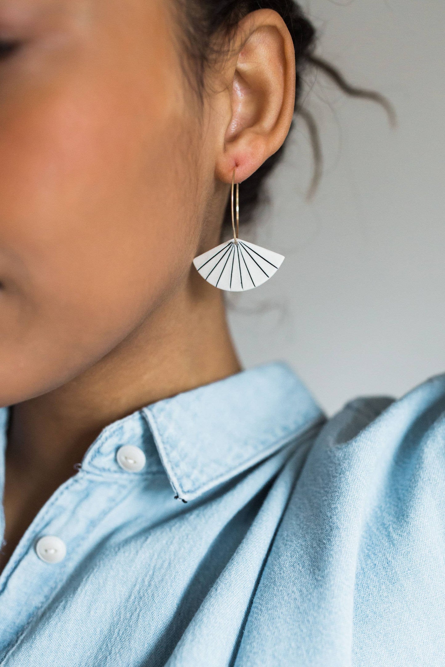Porcelain Pinstripe Fan Hoops