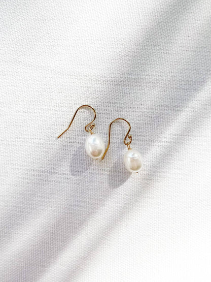 Freshwater Pearl Dangle Earrings Gold Filled