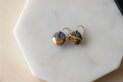 Half Moon Black Porcelain GF Wires