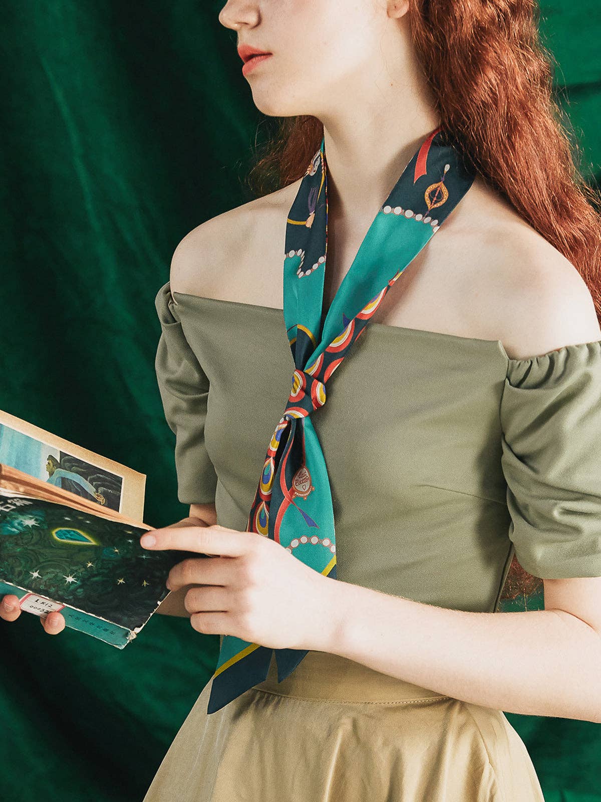 "Peacock" Silk Twilly Neck Bow: Teal