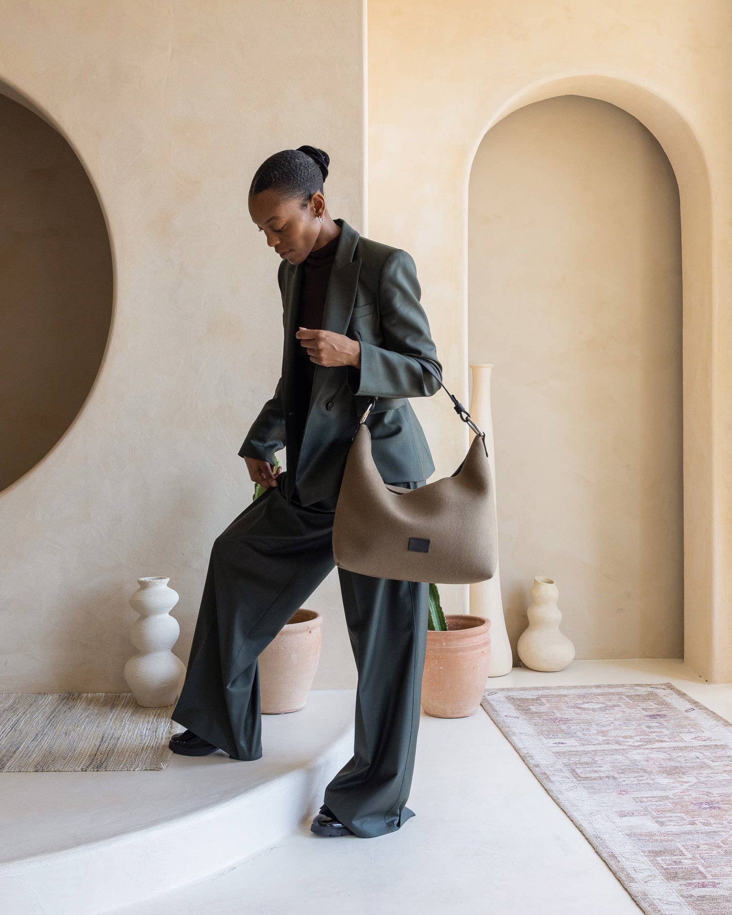 Hana Merino Wool Hobo Bag - Cumin Black