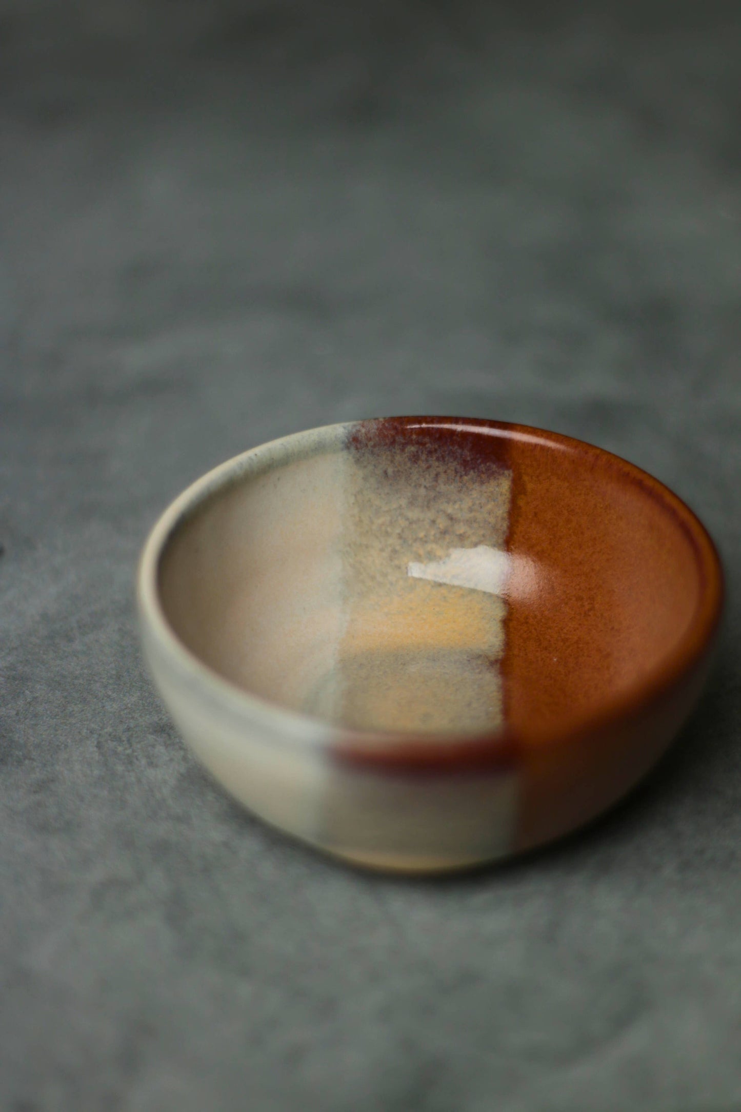 Ceramic Dish in Nutmeg