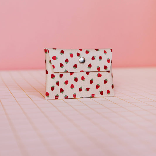 Strawberry Card Holder in Nude